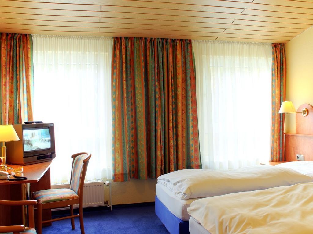 Hotel Kaerntner Stub'N Königslutter am Elm Camera foto