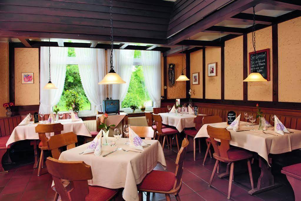 Hotel Kaerntner Stub'N Königslutter am Elm Esterno foto